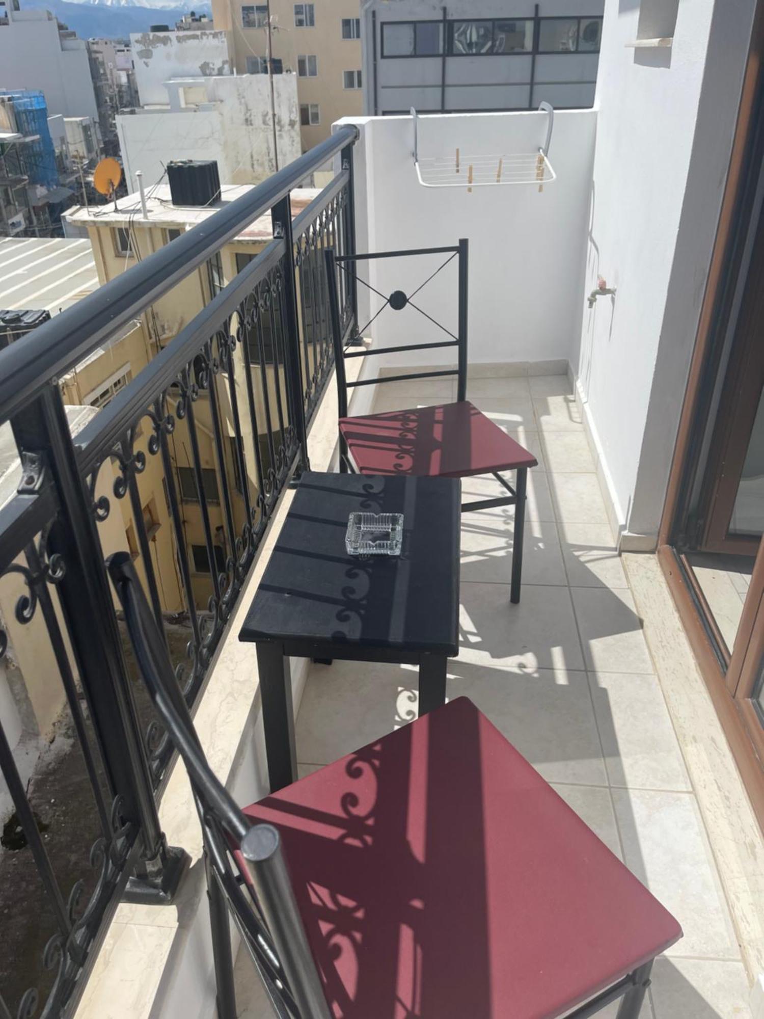 Retire Flat In The Heart Of City Heraklion  Exterior photo