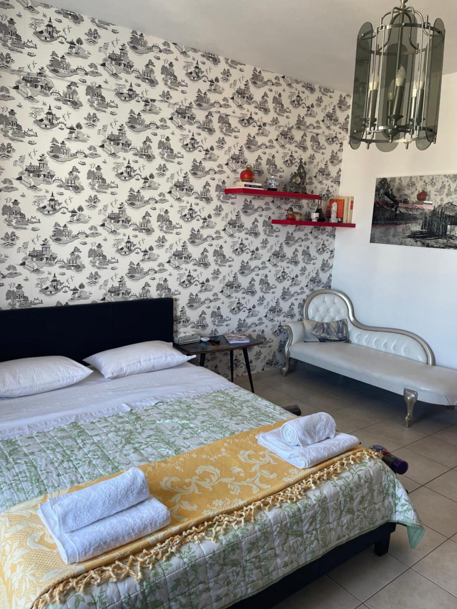 Retire Flat In The Heart Of City Heraklion  Exterior photo